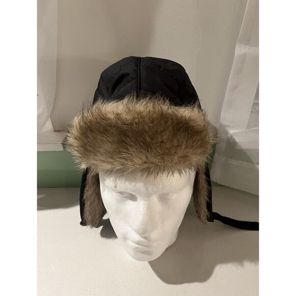Faux Fur Quilted Black Crown Trapper Hat M/L - Picture 1 of 6